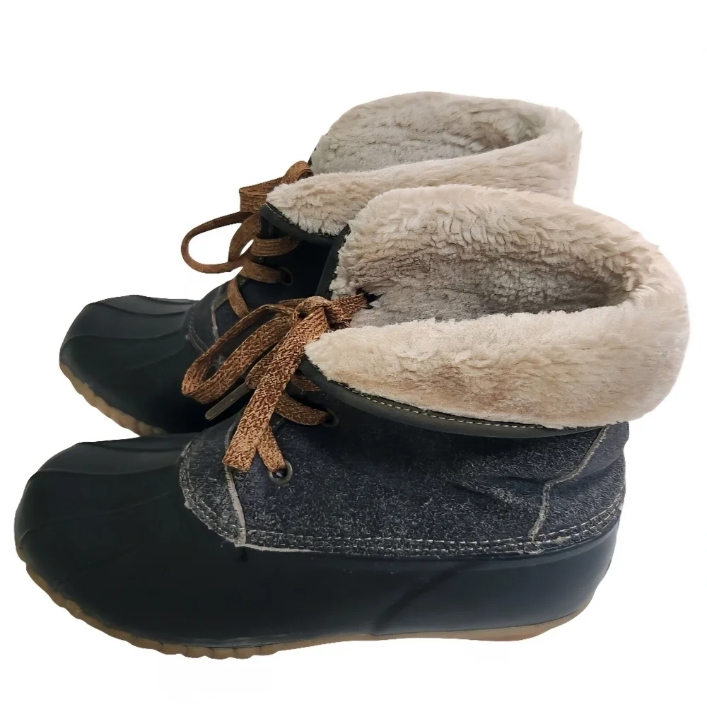 Sporto The Original Duck Boot Delilah Gray Suede Ankle Boot Size 10M